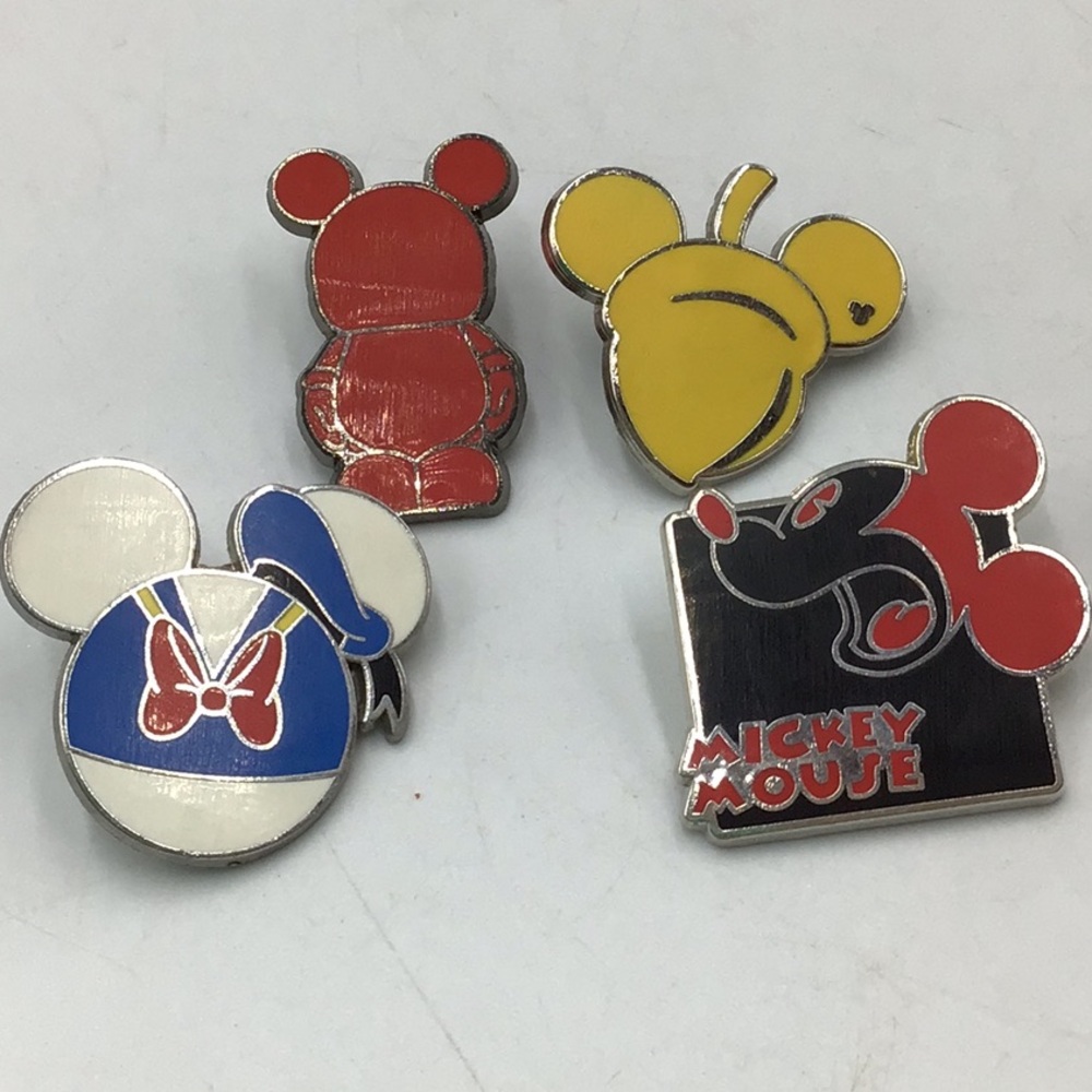 Disney Trading Pins Mickey Mouse Donald Duck Acorn 2008